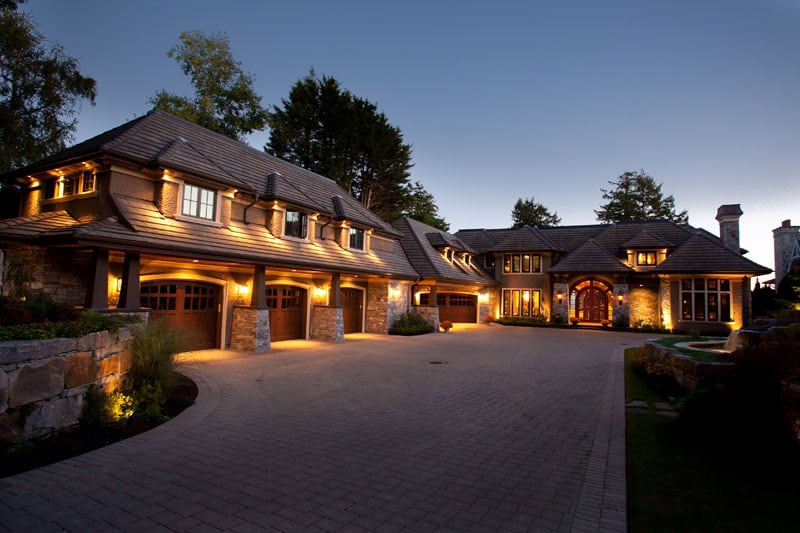 Outdoor Landscape Lighting Ideas - Jaheny Custom Builders
