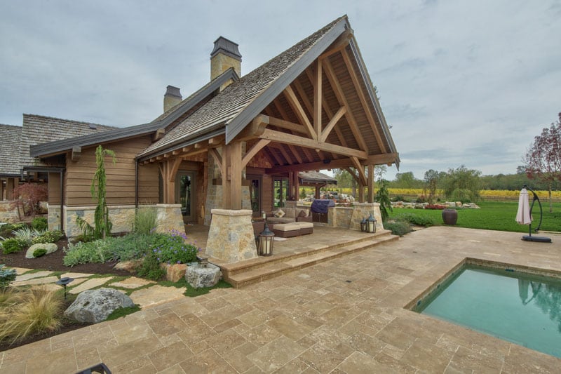 Outdoor Living Space Ideas - Jaheny Custom Builders