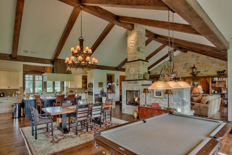 Home Interior Design - Jaheny Custom Builders