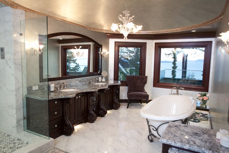 Traditional Bathroom Ideas - Jaheny Custom Builders